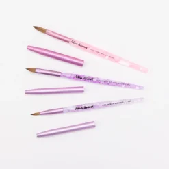 Mia Selects (Kolinsky Nail Brush 7 OR, Kolinsky Nail Brush 06 3D, Kolinsky Nail Brush ROUND 3D))